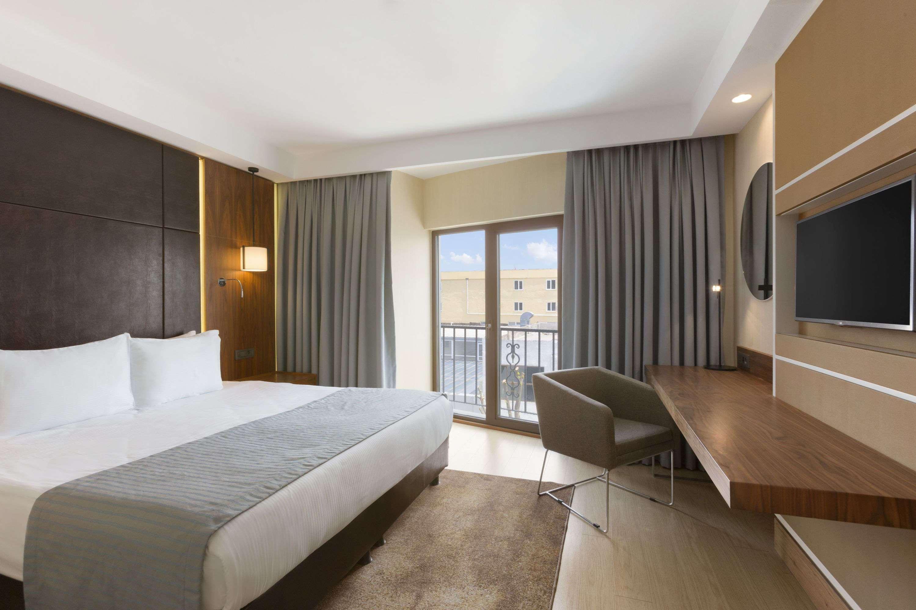 Ramada By Wyndham Istanbul Florya Istambul Exterior foto