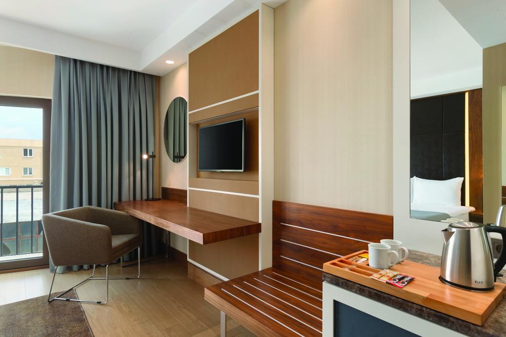 Ramada By Wyndham Istanbul Florya Istambul Exterior foto