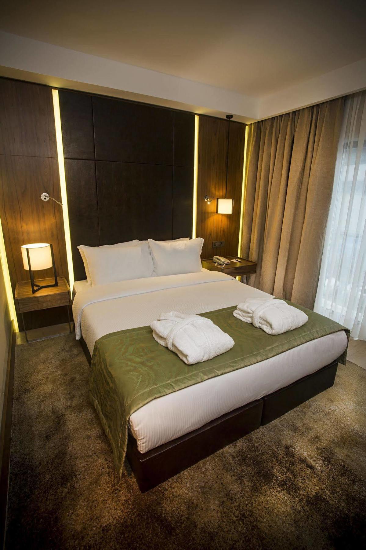 Ramada By Wyndham Istanbul Florya Istambul Exterior foto